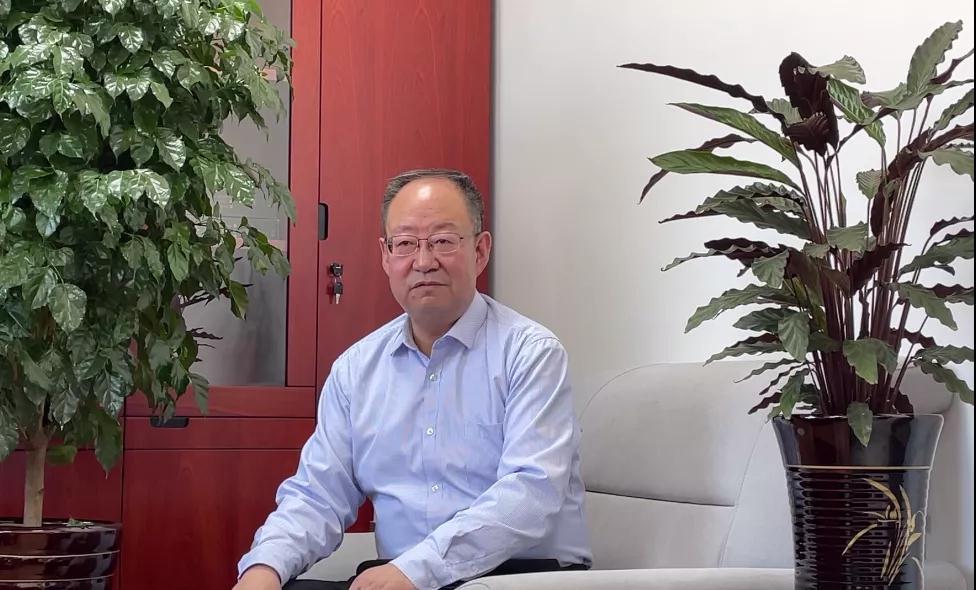 2021年青海省醫(yī)學(xué)會(huì)精神病學(xué)分會(huì)、心身醫(yī)學(xué)分會(huì)首屆“三江源”學(xué)術(shù)年會(huì)暨三級(jí)精神?？漆t(yī)院評(píng)審評(píng)價(jià)培訓(xùn)班在省第三人民醫(yī)院順利召開(kāi)(圖1)