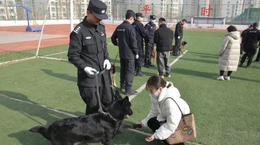 關(guān)愛民警身心健康，共筑抗疫堅(jiān)固防線 ---省第三人民醫(yī)院臨床第七黨支部赴西寧特警支隊(duì)聯(lián)合開展主題黨日活動(dòng)(圖8)