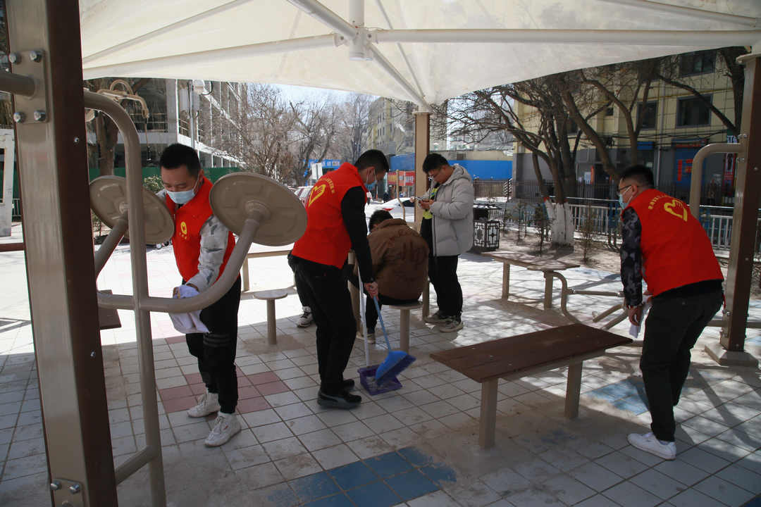 黨員先行做表率，志愿服務(wù)我先行——省第三人民醫(yī)院行政第三、臨床第一黨支部聯(lián)合開展 主題黨日活動(圖5)